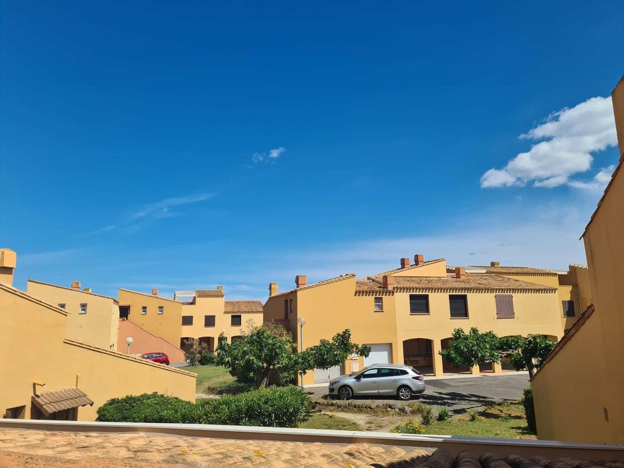 Appartement T2 Avec Parking Et Acces Direct A La Plage - Fr-1-249-129 Agde Kültér fotó